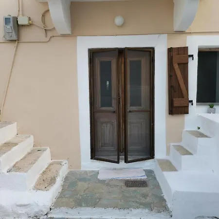 بيت للعطل The Old House - Wood & Stone